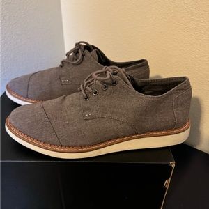 Toms Footwear - Mens size 10